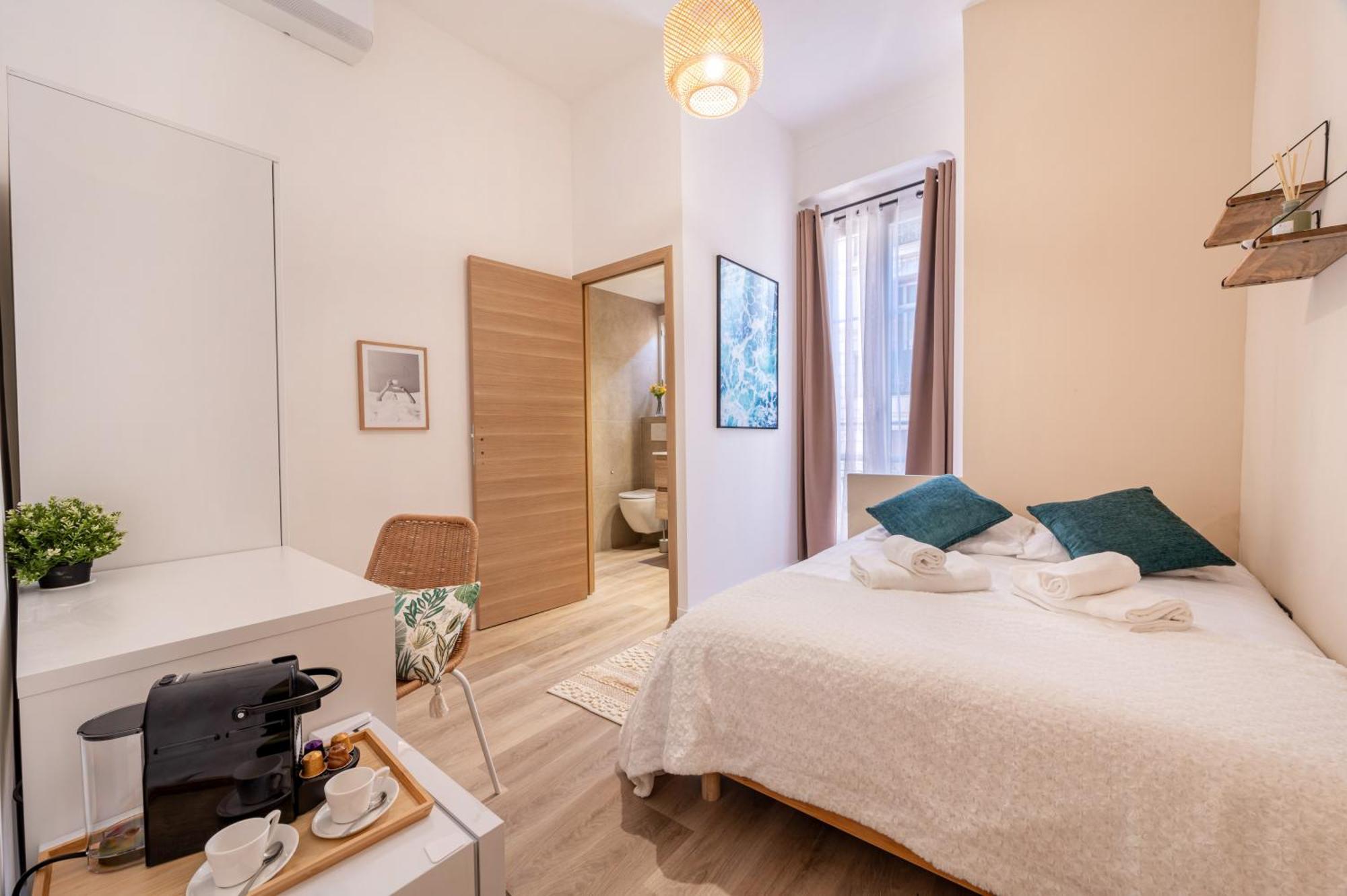 Chez Bastien Guest house *